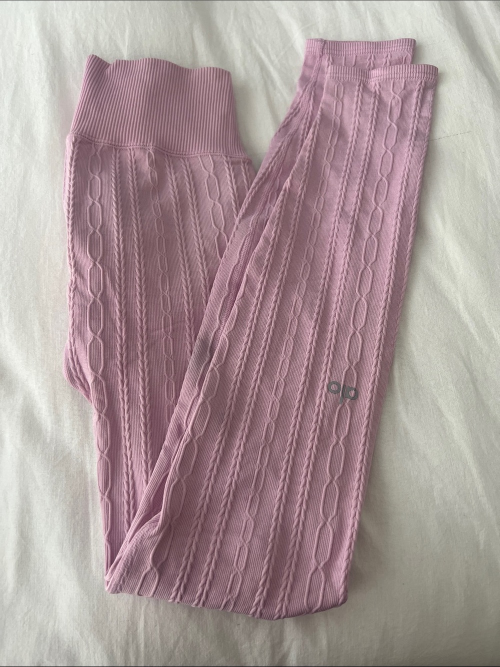 Alo Ribbed Cable-Knit Leggings in Light Pink